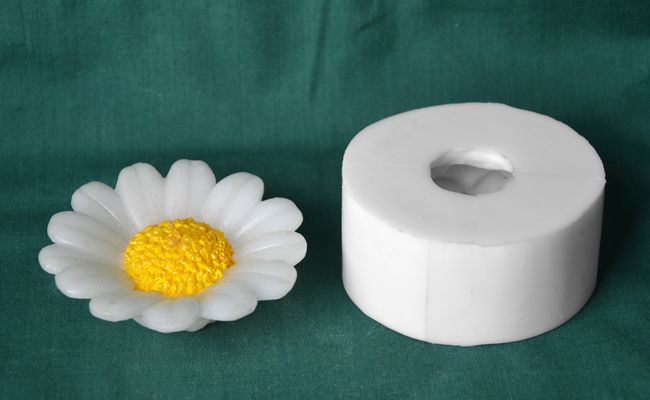 Květ Kopretina střední - průměr 8cm