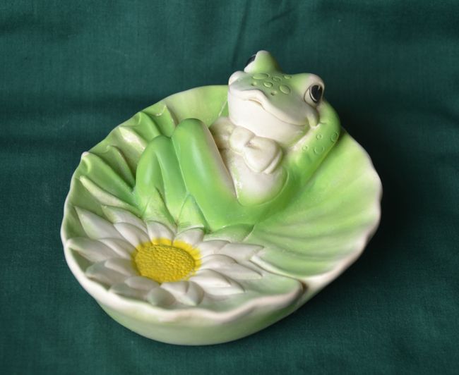 Miska Žába s kopretinou, velikost 12,5x14x6cm
