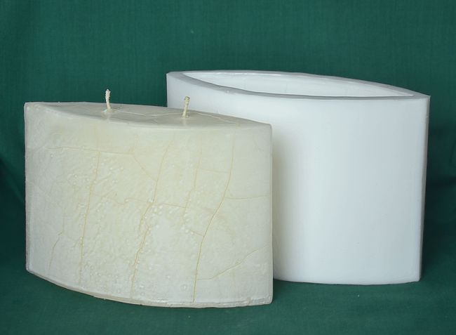 Svíčka - Čočka - velikost 16,5x6x11cm