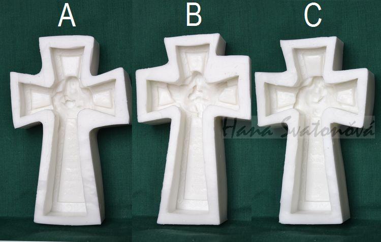 Anděl na kříži - výška 15cm