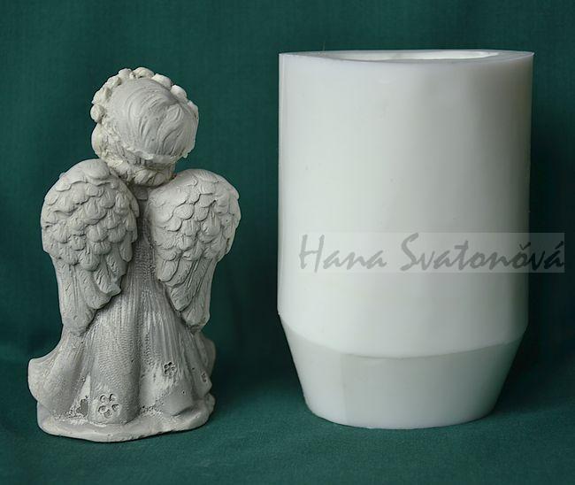 Andělíček s knihou - výška 12cm