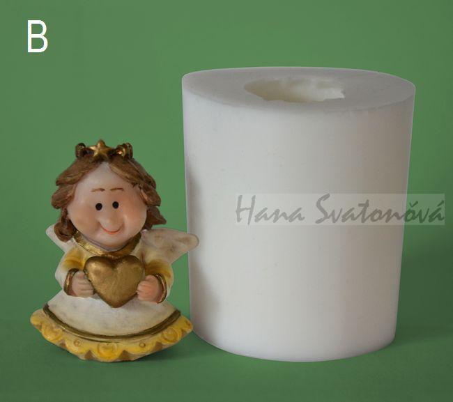 Andělka s hvězdou na čele - výška 4,5cm